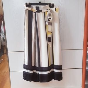 H&M size 4 chiffon skirt